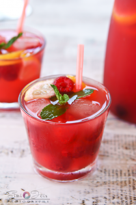 Iced-raspberry-sangria