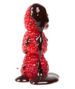 Chocolate-covered-raspberries1