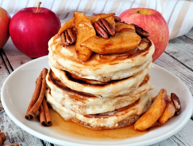 apple-pancakes-small