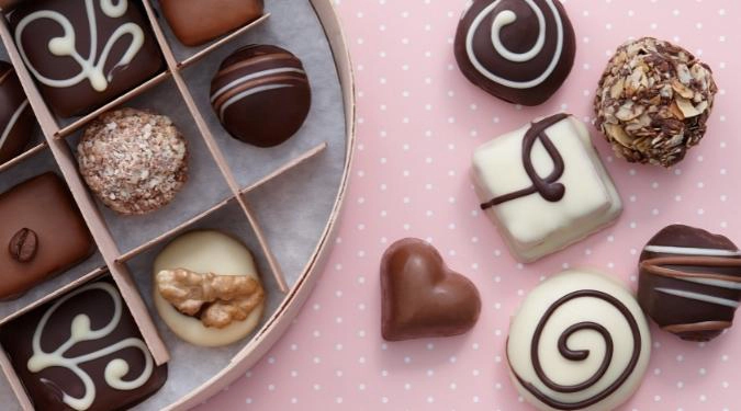 The 5 Best Chocolate Candles