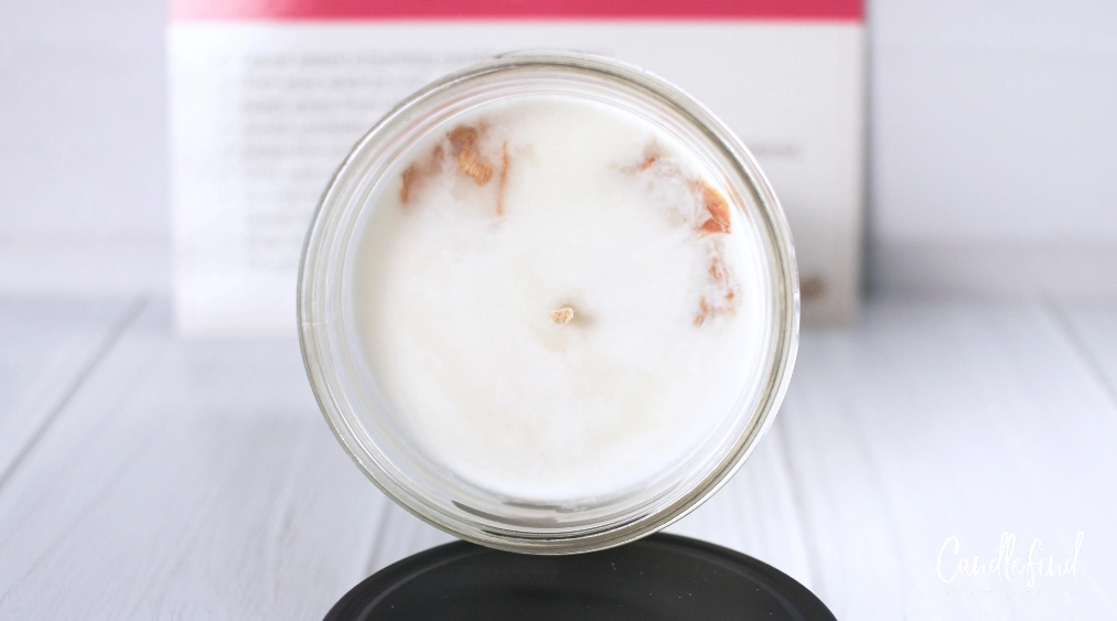 Ambrosia Flame Banana Bread Candle photo by Candlefind