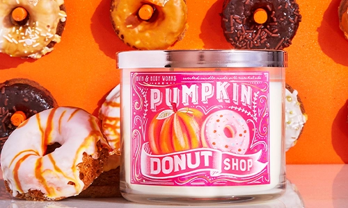 Bath & Body Works Pumpkin Donut Shop Candle Bath & Body Works Pumpkin Donut Shop Candle