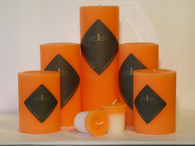Honeysuckle scented melt review, Full Moon Candles, Candlefind.com, the site for candle lovers